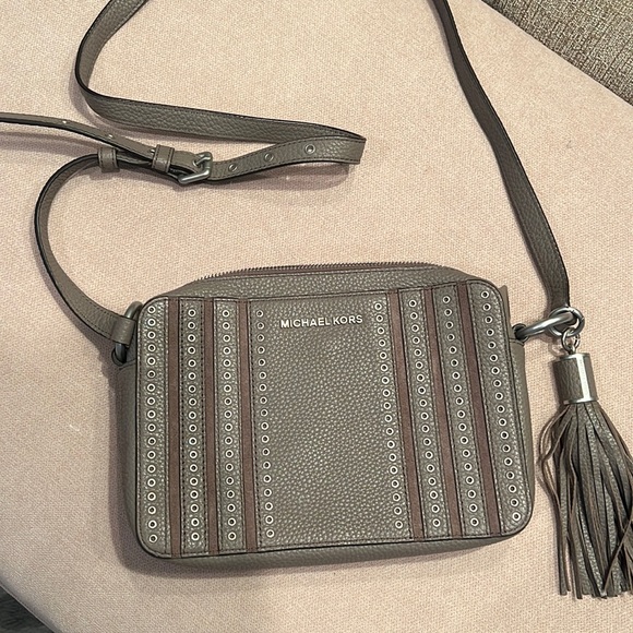Michael Kors Purse - Picture 1 of 4